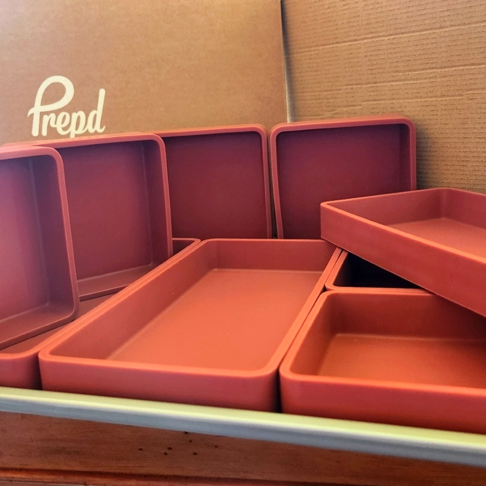 Prepd Silicone sheet pan dividers.